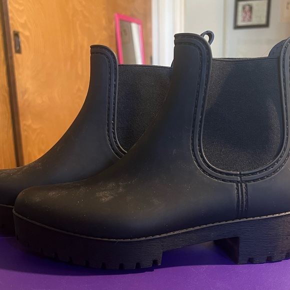 Shoes - Black Ankle Rain Boots
